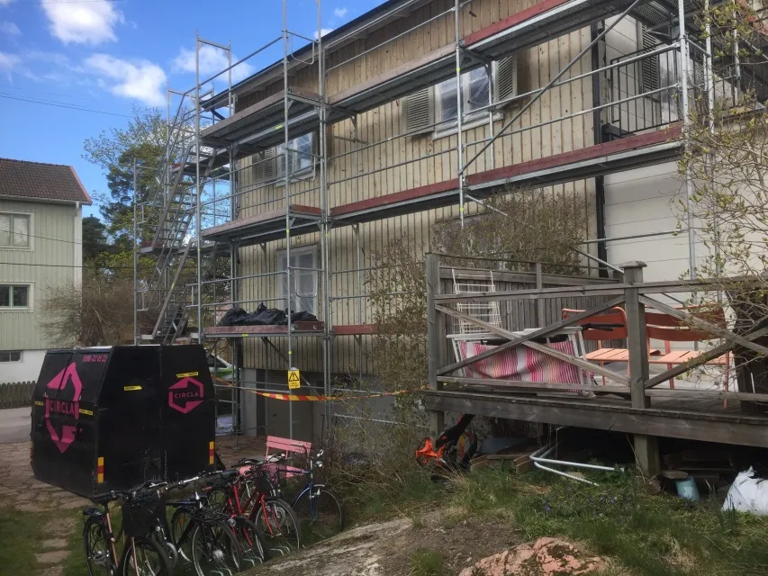 Container för avfallshantering vid rivning av eternit