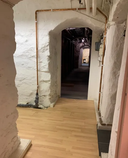 Rörinstallation i källare